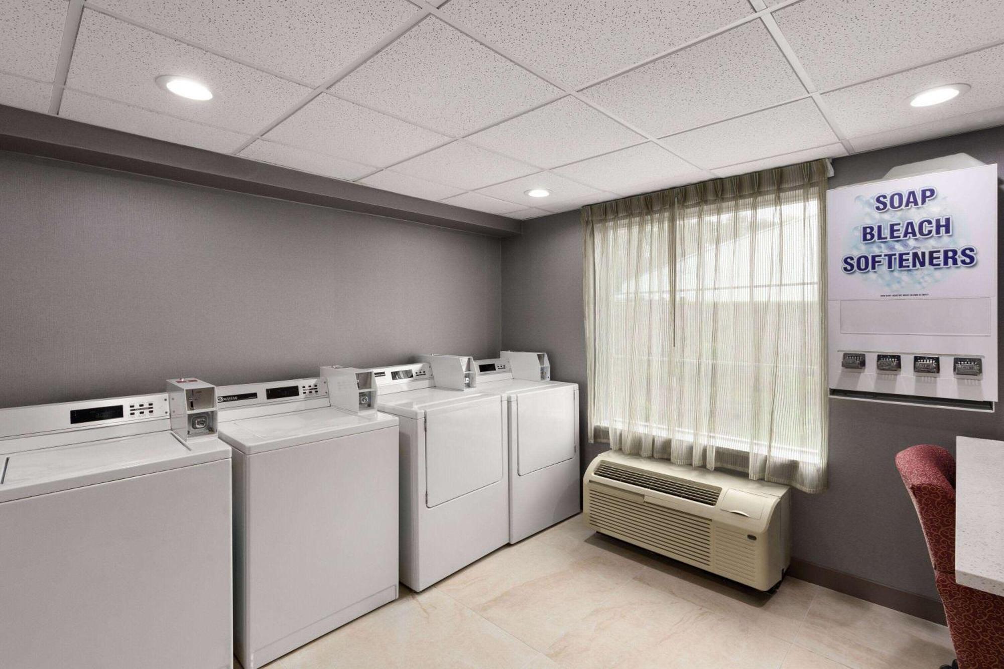 Hawthorn Extended Stay By Wyndham Knoxville Exteriér fotografie